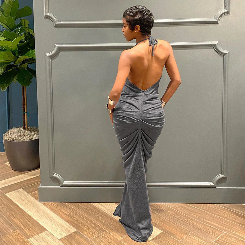 Damen Abendkleid mit tiefem V-Ausschnitt und figurbetonendem Schnitt WOLFF - Image 2