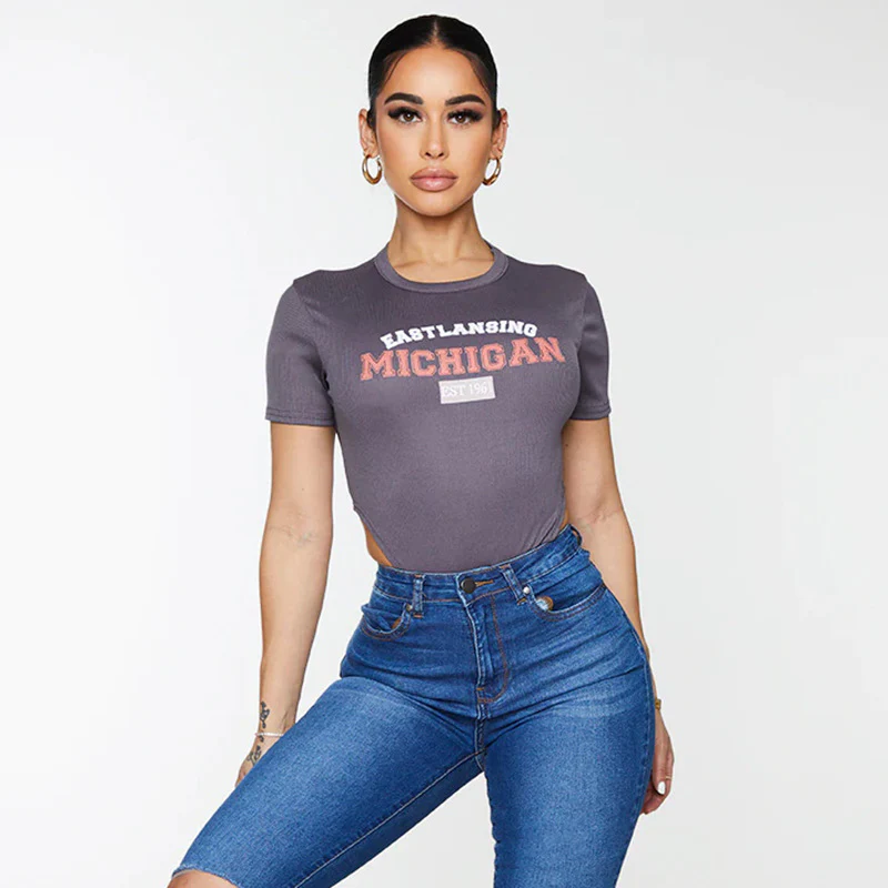 Damen Bodysuit mit stylischem Schriftzug und innovativem Schnitt WOLFF - Image 3