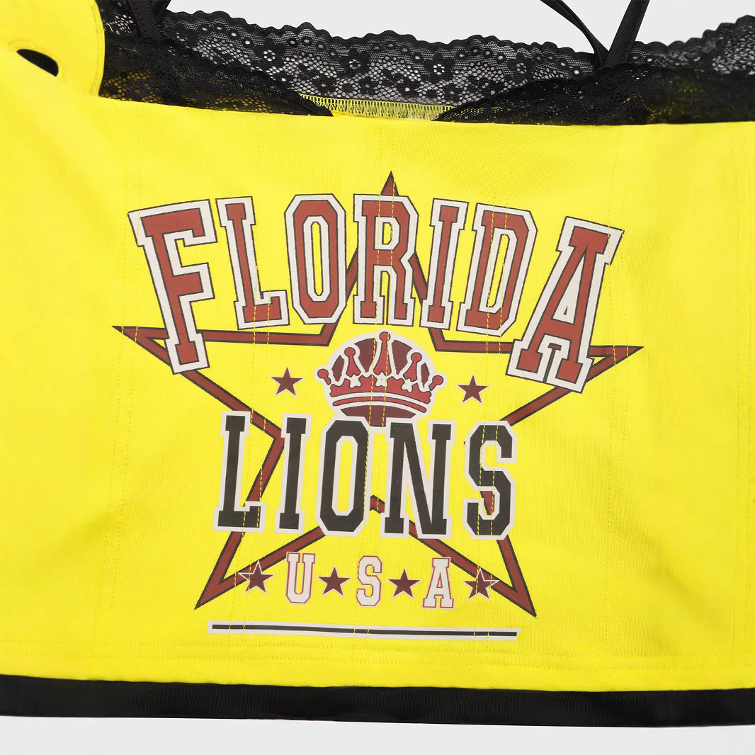Damen Crop-Top mit einzigartigem Skelett-Design und dekorativen Spitzenelementen WOLFF - Image 3