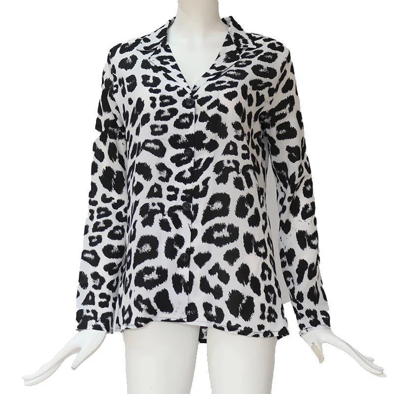Damen Hemdbluse mit Leopardenmuster und elegantem Schnitt WOLFF - Image 3