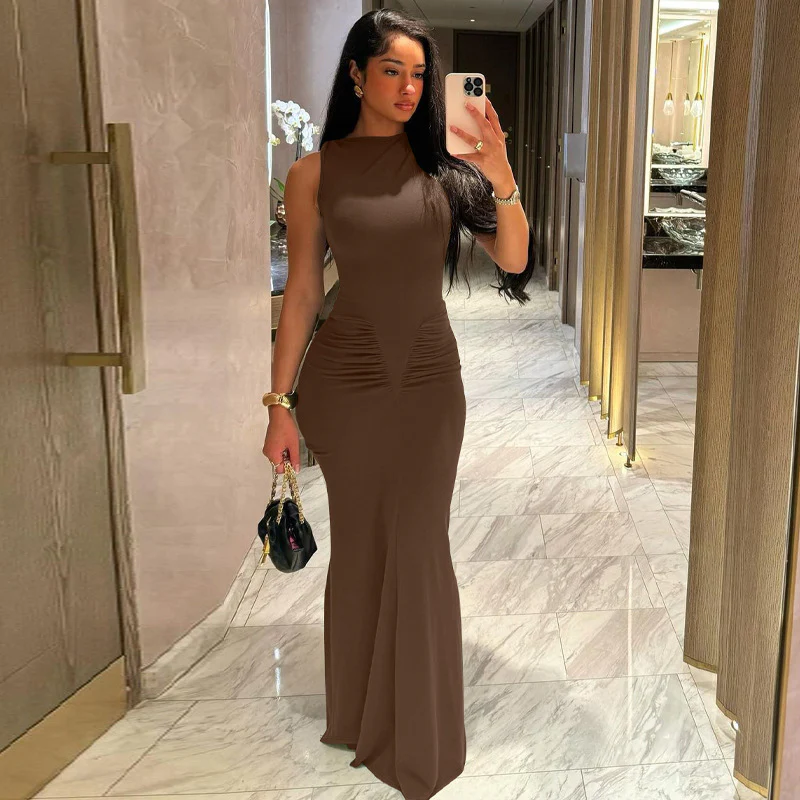 Damen Maxikleid mit figurbetonendem Schnitt und eleganten Raffungen WOLFF - Image 7