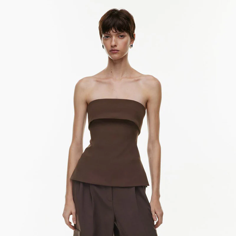 Damen Oberteil mit schulterfreiem Schnitt und fließendem Design WOLFF - Image 4