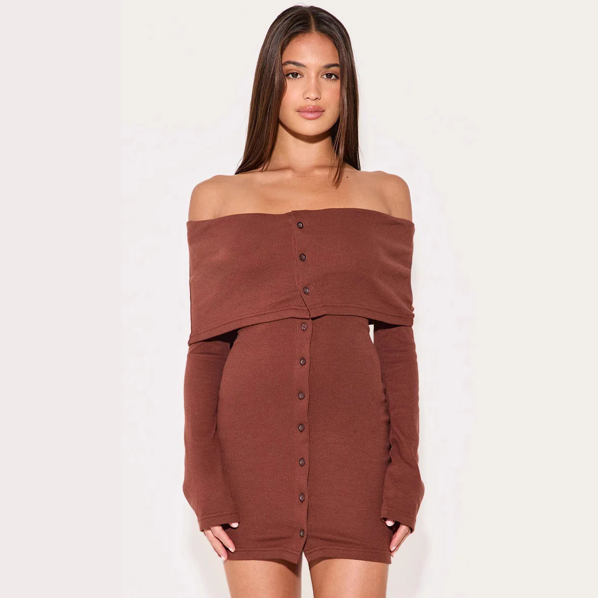 Damen Off-Shoulder Minikleid mit Langarm und Knopfdetails WOLFF - Image 3