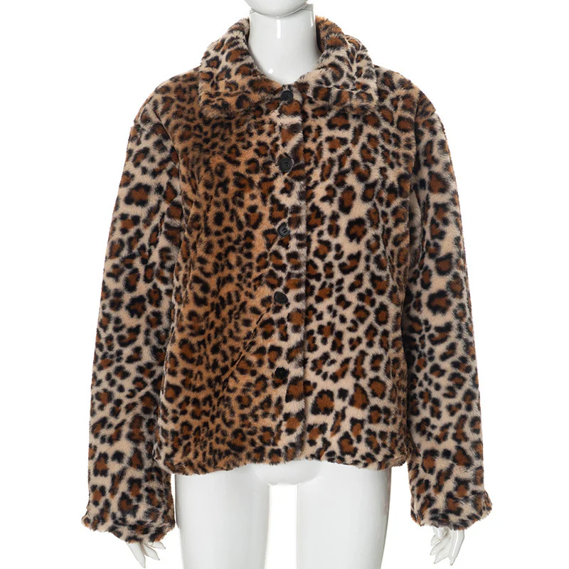 Damen Plüschjacke im tierischen Print mit durchgehendem Knopfverschluss WOLFF - Image 5
