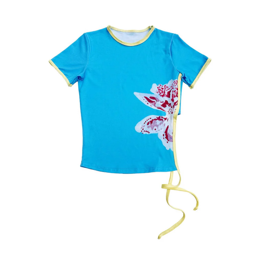 Damen Sportliches T-Shirt mit kreativem Blumenmotiv und innovativem Schnitt WOLFF - Image 3